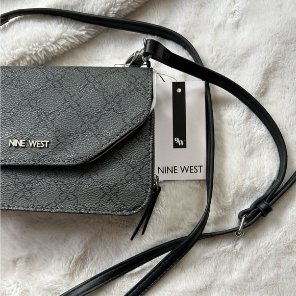 NEW Nine West Gray Crossbody Purse Candace Print - Picture 13 of 14